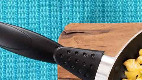 CR-Home-InlineHero-Best-Frying-Pan-for-the-Job-09-19