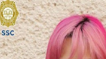 "La chulita mexicana", como se autodenominaba la joven, fue detenida con aparente marihuana y cocaína.