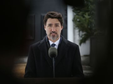 Justin Trudeau anuncia que contrajo COVID-19 y se encuentra bien en aislamiento