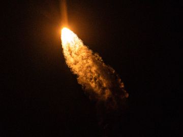 Cohete de SpaceX fuera de control, propiedad de Elon Musk, está en camino de estrellarse en la Luna