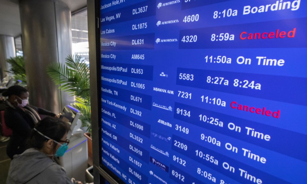 more-than-200-flights-were-canceled-on-new-year-s-day-at-los-angeles