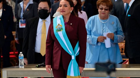 Xiomara Castro, la primera mujer que se convierte en presidenta de Honduras