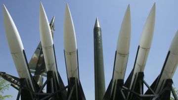 Consejo de Seguridad de la ONU sella pacto para evitar guerra nuclear