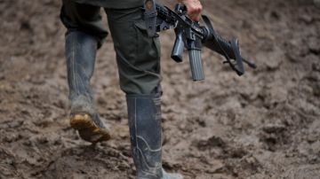 Combates entre guerrillas dejan al menos 23 muertos en Colombia