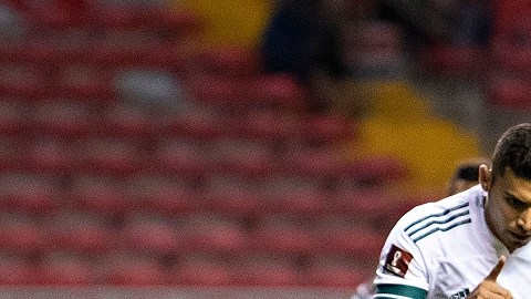 México venció a Costa Rica en el primer enfrentamiento del Octogonal.