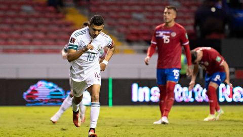 México venció a Costa Rica en el primer enfrentamiento del Octogonal.