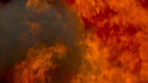 Incendio en edificio de departamentos en Austin deja cuatro personas heridas y 30 más desplazadas