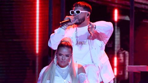 Anuel AA, ex de Karol G, se comprometió con Yailin La Más Viral, ¡le dio anillo y todo!