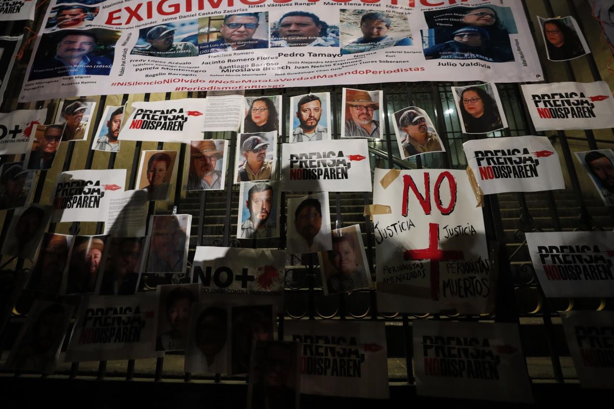 Miles de periodistas mexicanos exigieron justicia por sus tres compañeros muertos en lo que va del 2022.