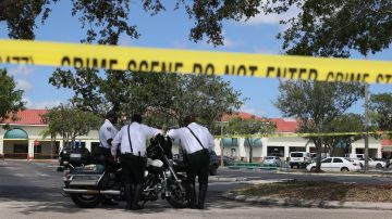 Pareja de alguaciles de Florida, padres de bebé recién nacido, se suicidaron con unos días de diferencia