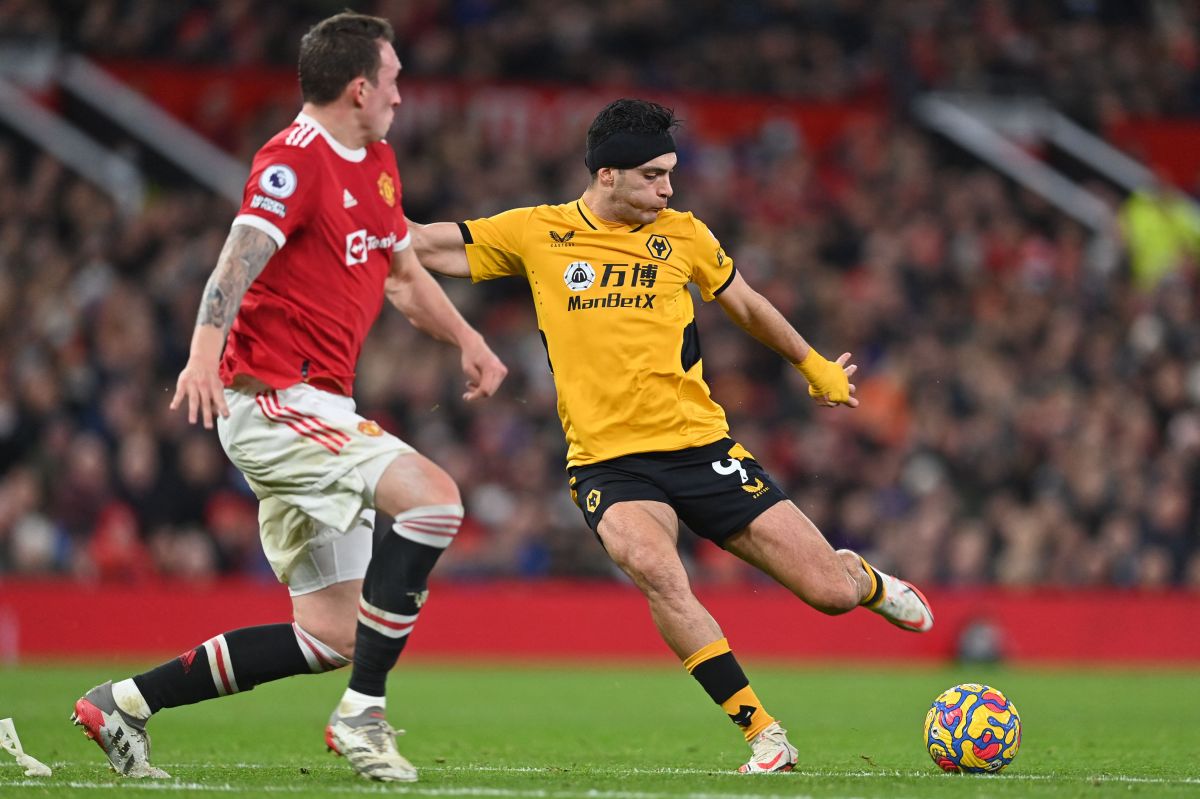 Raúl Jiménez beat Cristiano Ronaldo: Wolves surprised Manchester United at Old Trafford