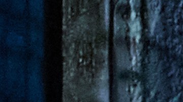 Alejandro Speitzer es uno de los protagonistas de 'Oscuro Deseo' en Netflix.