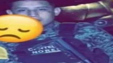 Usuarios de Twitter recuerdan a sicario del Cártel del Noreste.