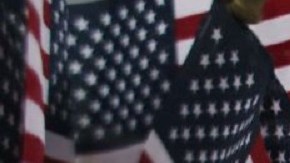 Las empresas en EE.UU. no pueden discriminar a trabajadores extranjeros con permiso laboral.