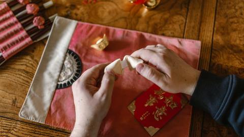 El horóscopo chino te dice a qué signos buscar para tener éxito en el amor.
