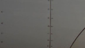 Hombre viaja de Sudáfrica a Países Bajos como polizón 11 hora sujetado a la rueda de un avión y vive para contarlo