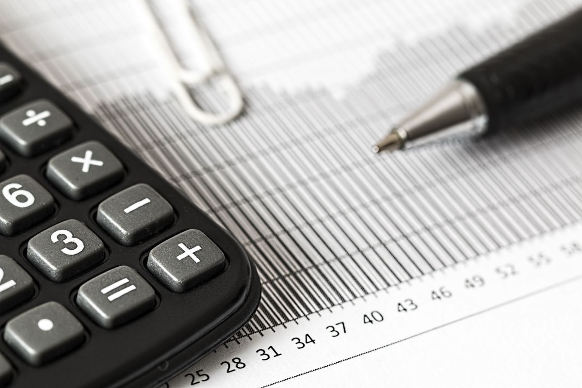 Conocer cómo calcula el IRS tus impuestos es una información valiosa.

