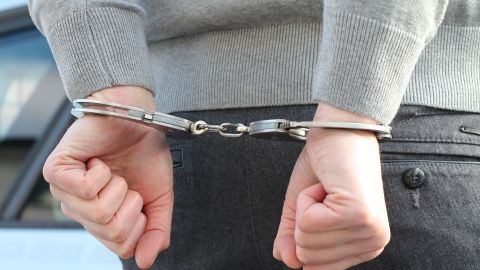 Dos personas fueron acusadas por trata de personas en Miami-Dade