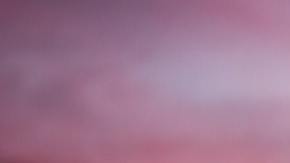 Soñar con un ex puede tener diversas interpretaciones, según el contexto del sueño.