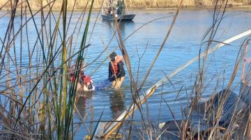 Rescatan cuerpo de niña venezolana que se ahogó en el Río Bravo al tratar de llegar a Estados Unidos