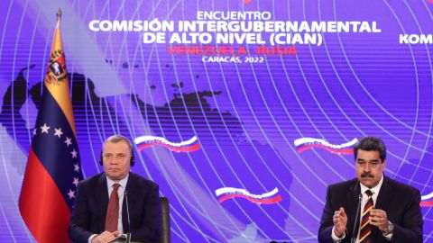 Nicolás Maduro ratifica "el camino de una poderosa cooperación militar" entre Rusia y Venezuela