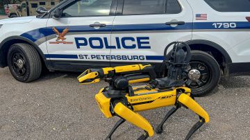 FOTO: Un perro robot se convierte en el nuevo refuerzo de la Policía de Florida