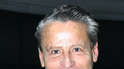 Alfredo Adame arremete de nuevo contra de Andrea Legarreta llamándola “hipócrita” y “ser del mal”