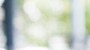 Aprende a limpiar tu ropa y zapatos de las malas energías