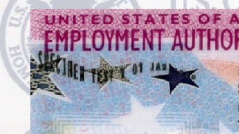 La agencia migratoria modificó los periodos de validez de los permisos laborales.