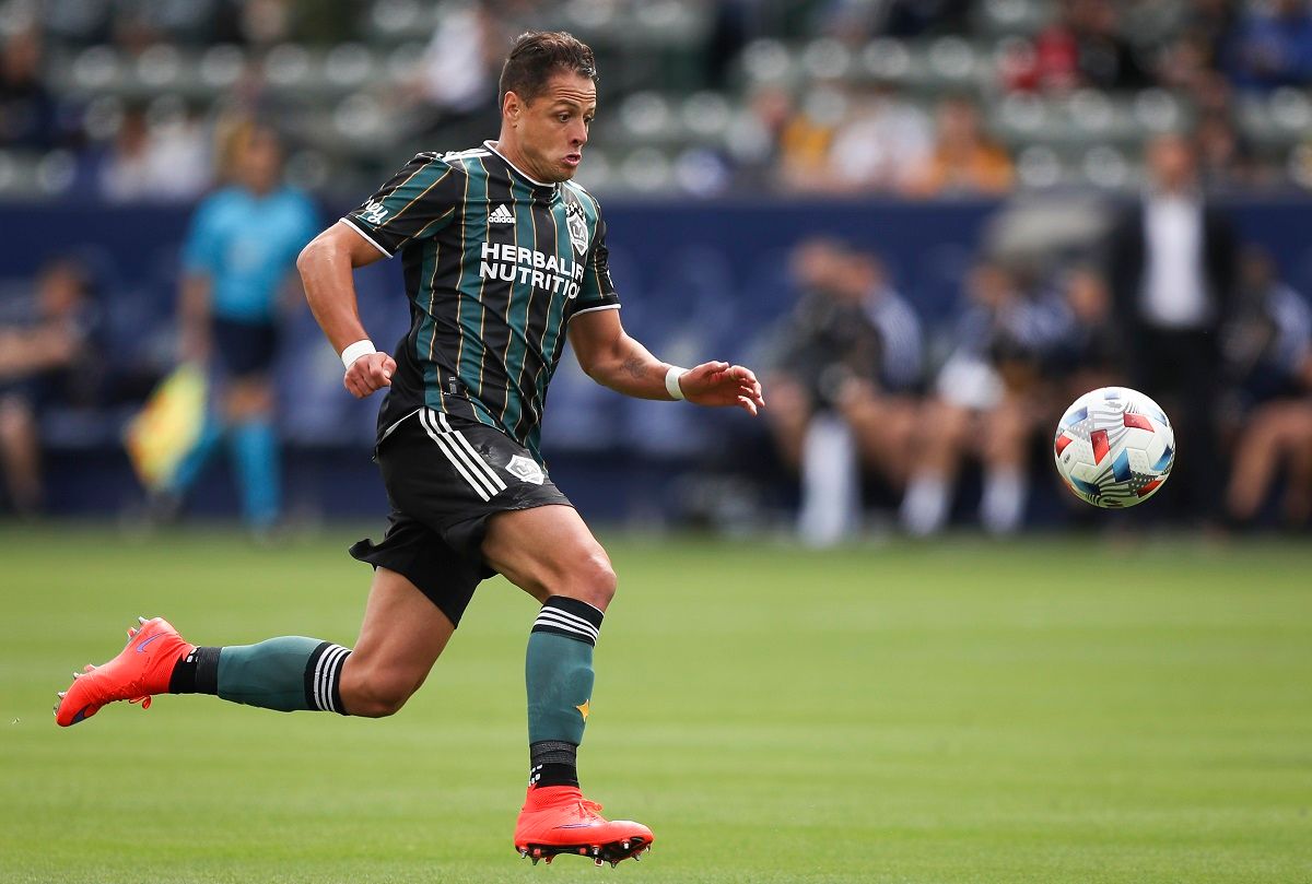  levantar el trofeo de campeón de la MLS.