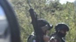 Narcos atacan otra vez a militares con mina terrestre en Michoacán.