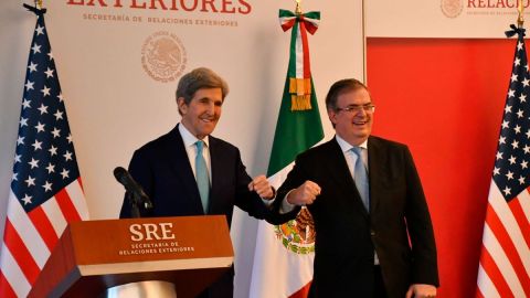 John Kerry asegura que EE.UU. respeta la soberanía de México ante Reforma Energética de AMLO