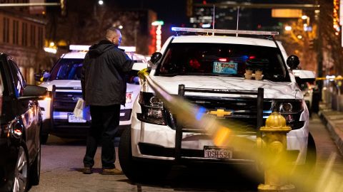 Policía de Denver arresta a 42 personas en mega redada antidrogas