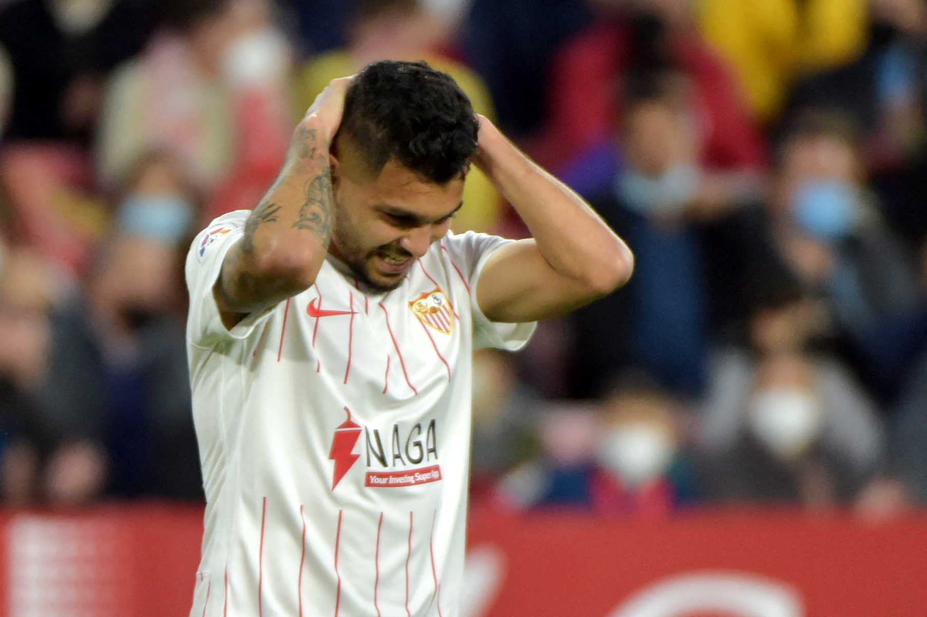 Jesús “Tecatito” Corona Le Propuso Al Sevilla El Fichaje De Alexis Vega ...