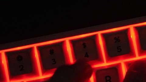 EE.UU. acusa a "hackers" rusos de robar datos de defensa y de inteligencia