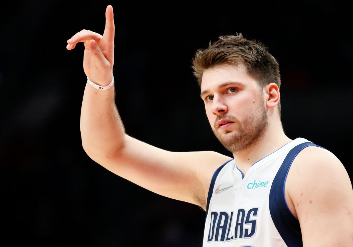 Luka Doncic metió 51 puntos ante los Clippers.
