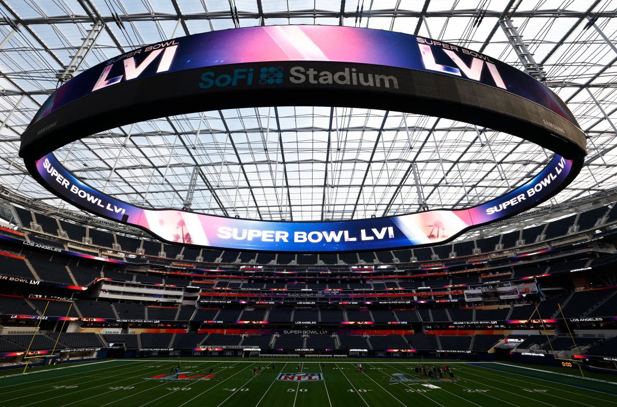 Los Angeles Rams disputaran el Super Bowl LVI contra Cincinnati Bengals el domingo 13 de febrero en el SoFi Stadium.