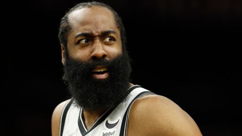 La ciudad de Philadelphia le ha dado la bienvenida a James Harden