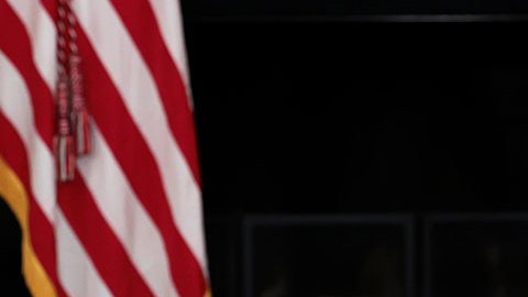 Joe Biden pide hacer "justicia" y aprobar una ley contra la violencia machista