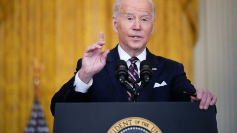 El presidente Biden anunciará este mediodía más acciones contra Rusia.