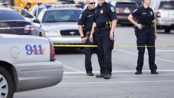 Atacan a tiros a candidato demócrata en Kentucky; policía reporta que político salió ileso de forma milagrosa