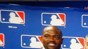 Los máximos representantes de MLB y el Sindicato de Jugadores, se encuentran negociando.