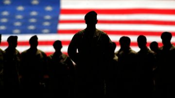 Ejército de Estados Unidos comienza a expulsar a los soldados que no están vacunados