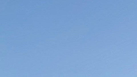 Arrestan a un profesor por besar a una alumna de 15 años en plena clase