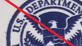 El nuevo reglamento de "carga pública" en proceso no es una carta abierta para obtener la 'green card'.