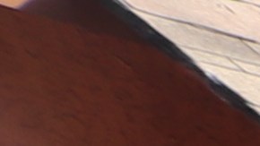 Aficionados a los Rams celebran en las calles antes de llegar al SoFi Stadium.