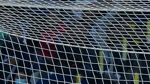 Guillermo Ochoa fue vencido en el gol de Atlético de San Luis.