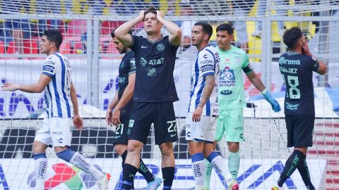 Jorge Meré se lamenta por la derrota frente al Pachuca.