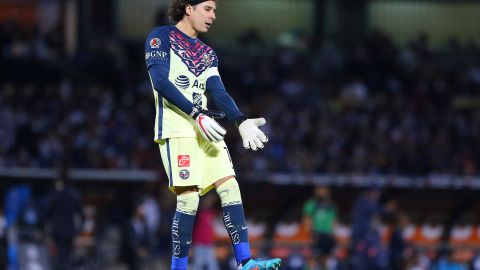 Memo Ochoa tuvo una noche tranquila en CU.