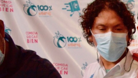 Sandra Luz Valdovinos,  fiscal de Guerrero, resultó agredida por una subalterna.